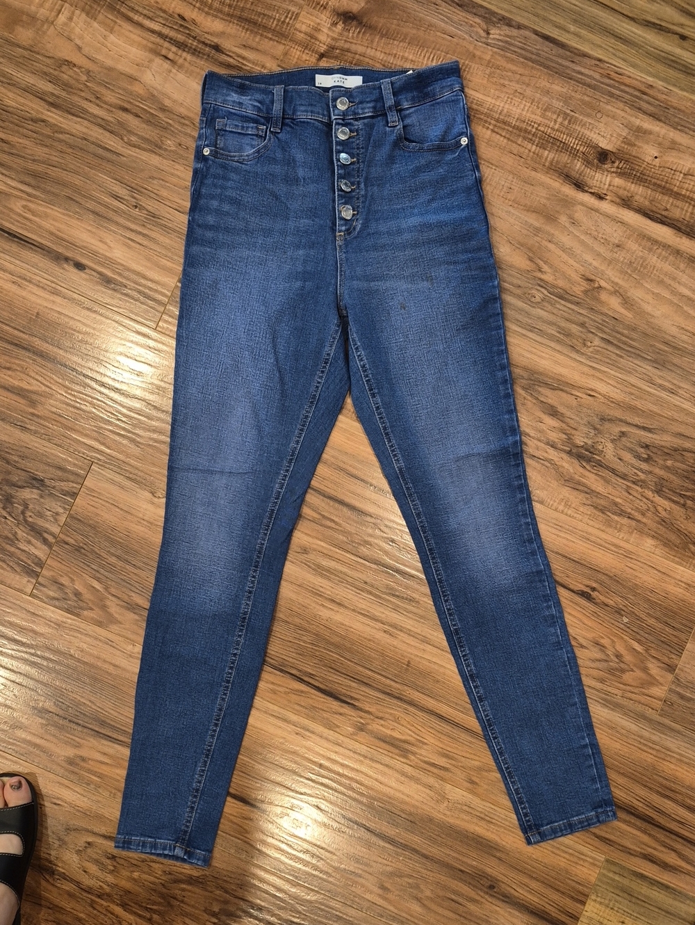 💙  High-Rise Button-Fly Skinny Jeans - Blue Wash